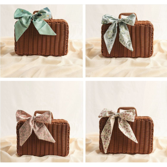 Promotional gift set for personal care, suitable for women