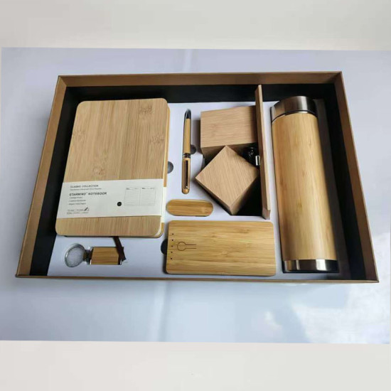 Customizable A5 Bamboo Notebook Gift Set Leather