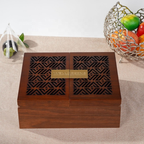 Premium Wooden Gift Box Natural Finish Custom Handmade Containers for Gourmet Gifts