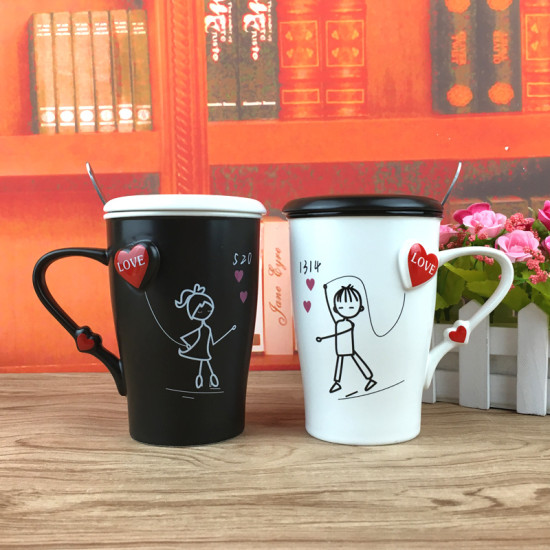 Milk Mugs Cartoon Loving Couple Ceramic Cup HANDGRIP Support Ethiopian Coffee Cup Modern Black and White Drinking 14*8CM 30pcs