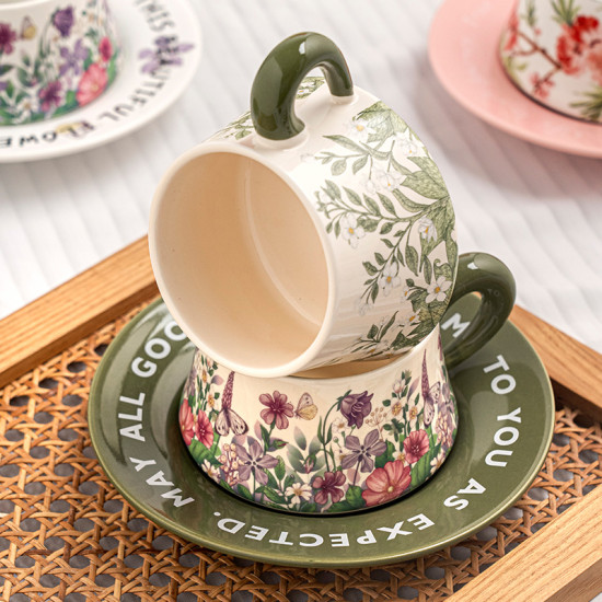 Ceramic Flower Style Coffee Cup and Saucer Set Premium Exquisite Porcelain Afternoon Tea Cups Set Coffee Set Gift Box