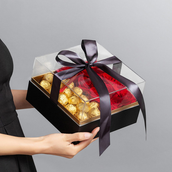 High Quality Valentine Luxury Clear Acrylic Transparent Display Round Heart Chocolate Flower Rose Packaging Gift Box