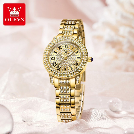 Luxury Womens Sport Watches 32mm Glass Dial Quartz Movement Stainless Steel Strap Designer Casual Wristwatch
