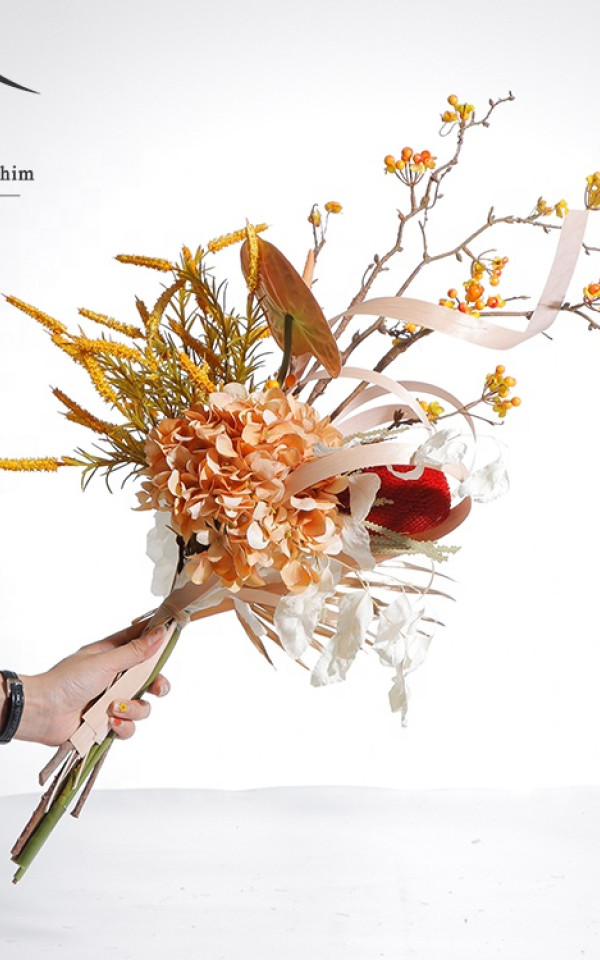Modern Floral Flowers Blooms Artificial Dried Flower Bouquet for Home Decoration Wedding Centerpiece Christmas Halloween Decor