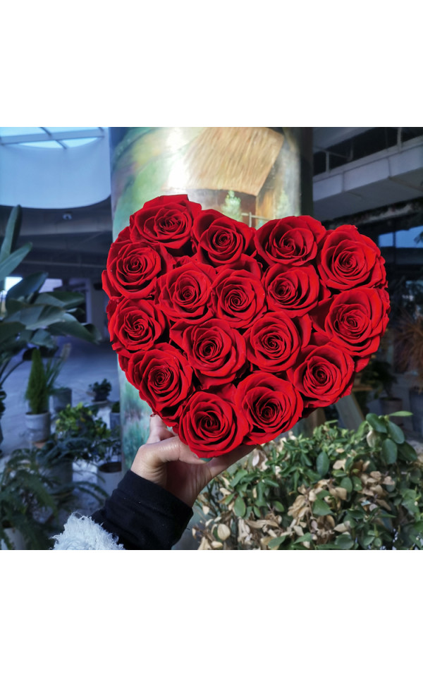  Natural Preserved Roses Customized Mid-heart Shape Roses Box Eternal Flower for Valentine Gift